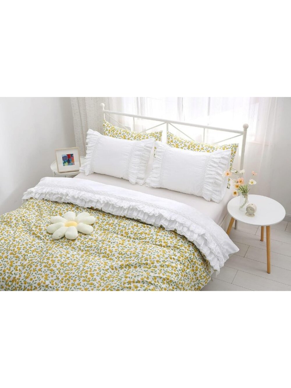 Elegant White Lace & Ruffle 3-Piece Queen Sheet Set with Pillow Shams - 100%